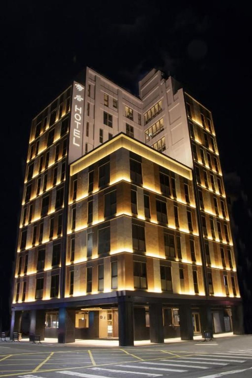 Q21 Hotel ｜帝后大飯店｜高雄音樂中心