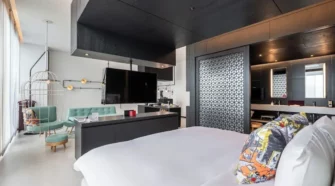 【2026台南住宿推薦】16間台南飯店/民宿/青旅名單大公開！鄰近海安路&國華街，排隊美食走路就到